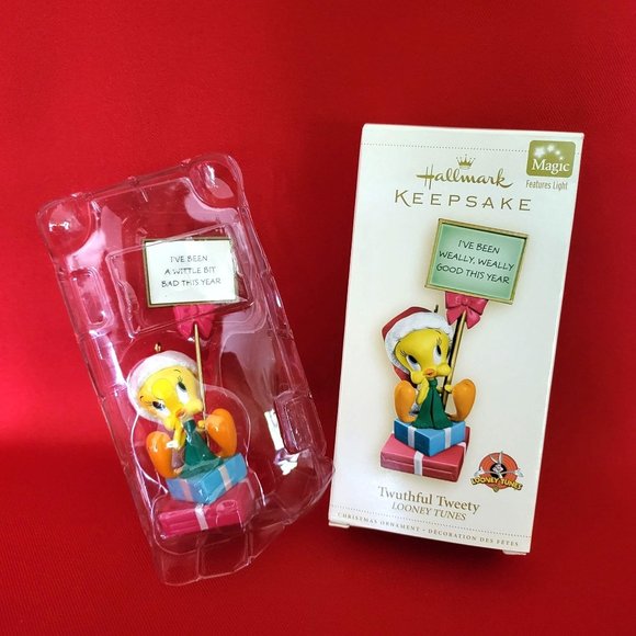 Hallmark Keepsake I've Been Weally, Weally Good This Year Twuthful Tweety Looney - Picture 5 of 12